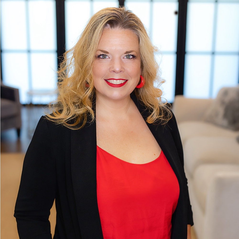 Meet your Posher, Kelly